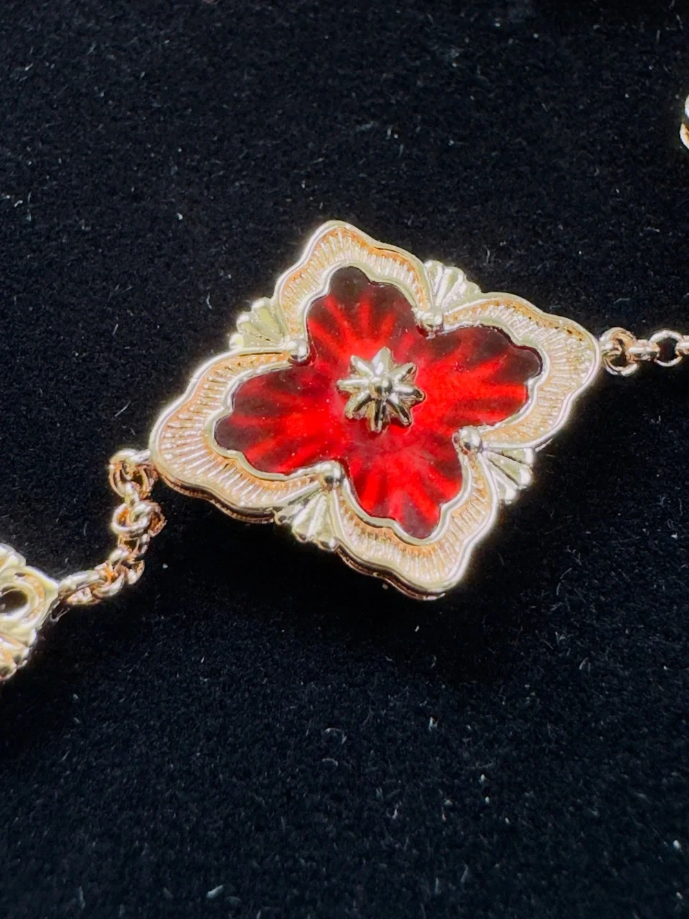 Elegant Rose Gold Floral Filigree Square-Link Bracelet— Red